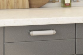 Кухонный гарнитур "Виктория 2.0" белый/белый металлик/графит металлик в Асино - asino.katalogmebeli.com | фото 4